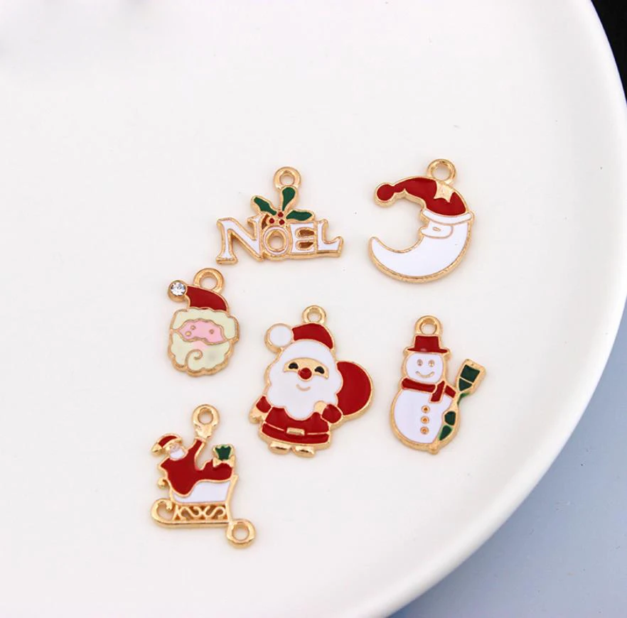 

Lovely Christmas Series Enamel Santa Claus Charms for Earring Bracelet Necklace DIY Craft Jewelry Making Pendant
