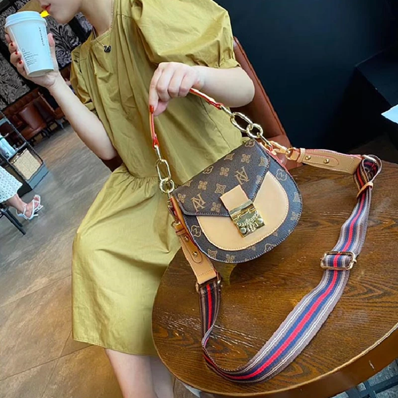 

Genuine Leather Women Buckets 2021 New Fashion Retro Prints Lock One Shoulder Bags Ladies Designer Handbags Grand Sac Femme Gg
