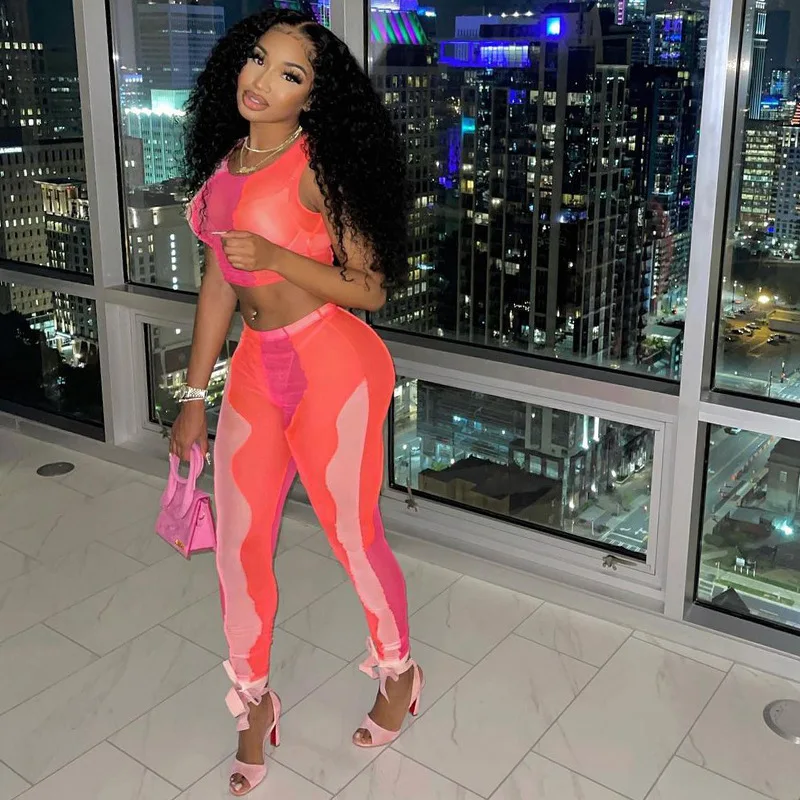 

2021 early autumn European and American new anti-car mesh perspective contrast stitching vest and trousers two-piece suit