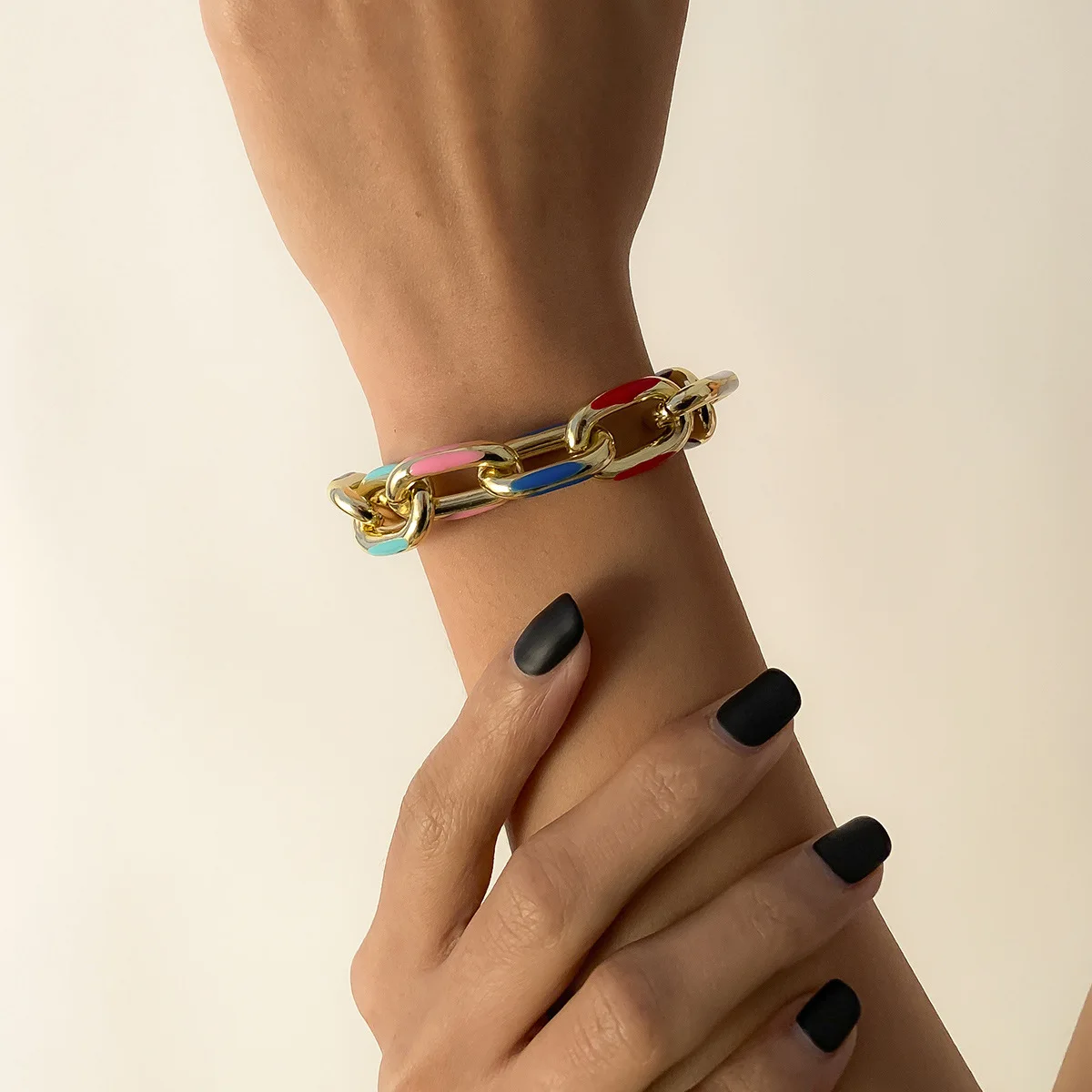 

HEYUYAO Punk Thick Chunky Bracelet Painting Oil Metal Chain Bracelet for Women Men Hip Hop Party Jewelry Gift Accessories