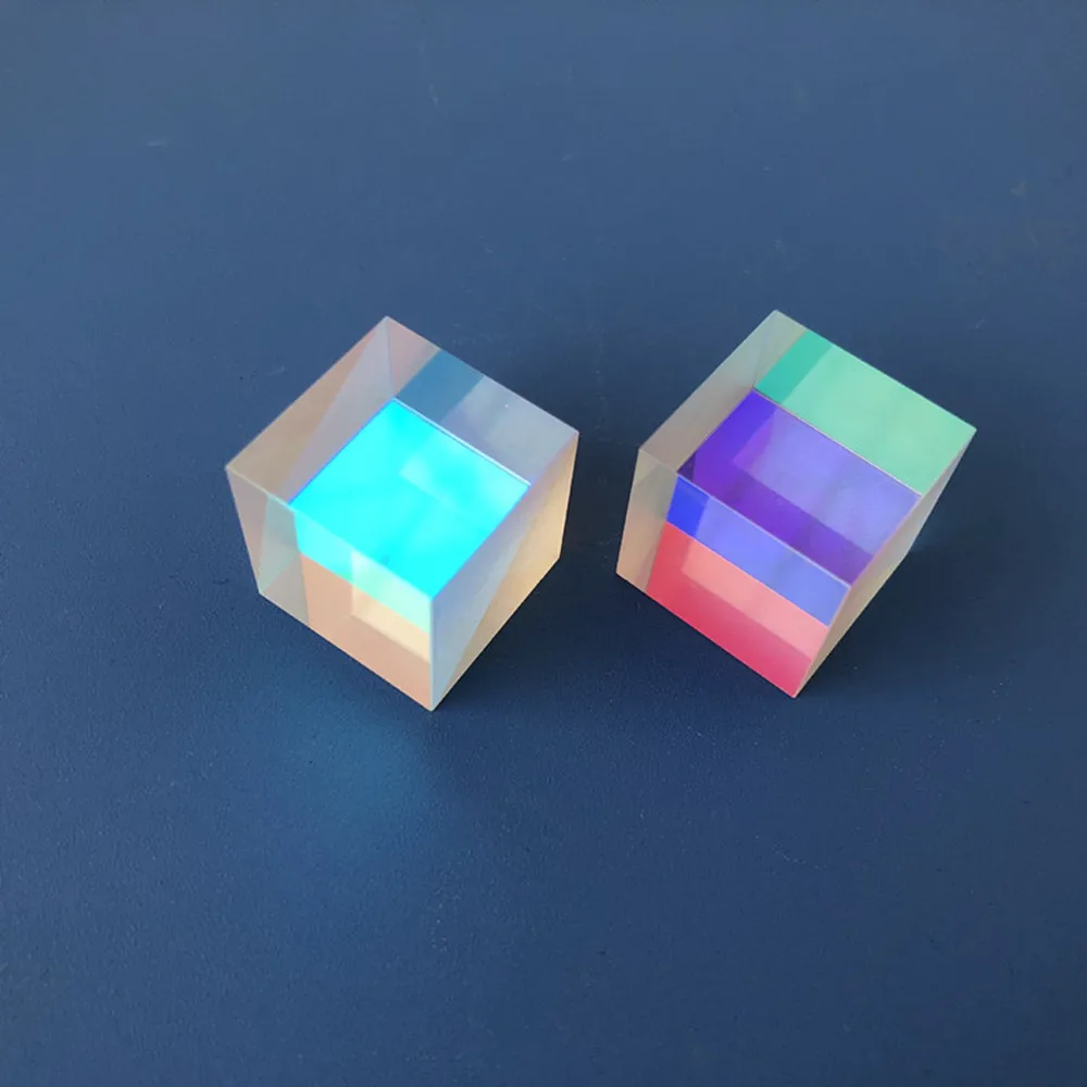 

12.7*12.7*12.7mm CMY Optic Prism Cube, Multi-Color Optical Glass Prism, RGB Dispersion Prism X-Cube for Physics and Decoration