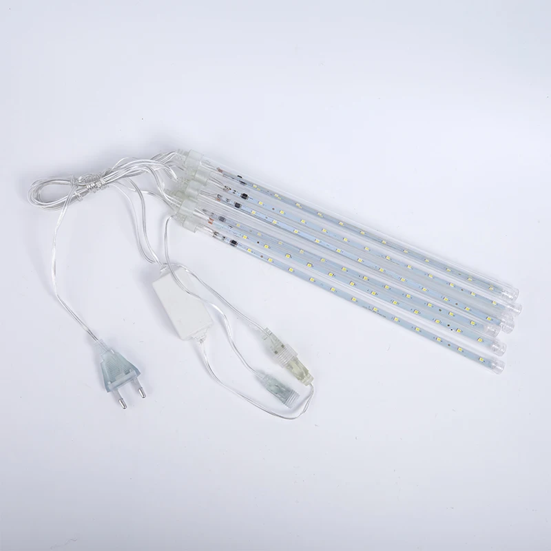 Светодиодный светильник метеоритный дождь на солнечной батарее праздничная