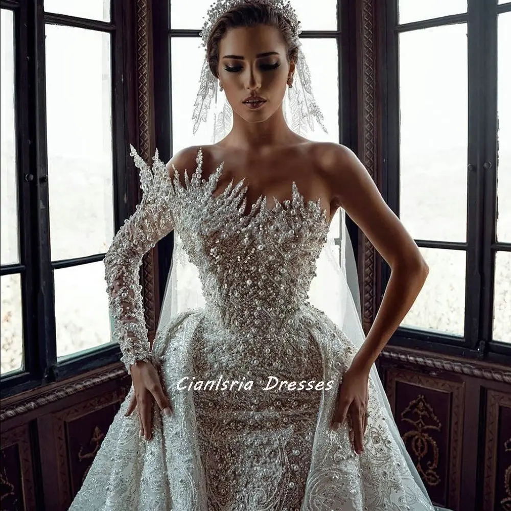 Рисунок 2 - Роскошное Свадебное платье с одним