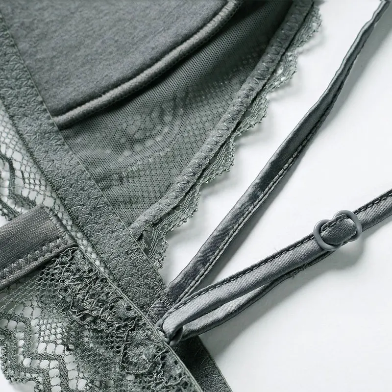 

High End 2 Piece Set Sexy Lace Lingerie Plus Size Bralette Push Up White Bra Panties Push Up Steelless Ring Underwear For Women