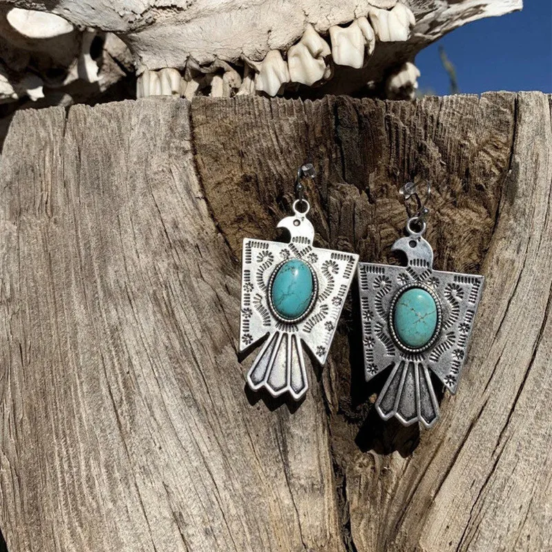 

Southwest/Bohemian Turquoise Eagle Earrings for women Vintage Bird Jewelry Tribal Hawk Soaring Thunderbird 3*4.5cm KL39FI2