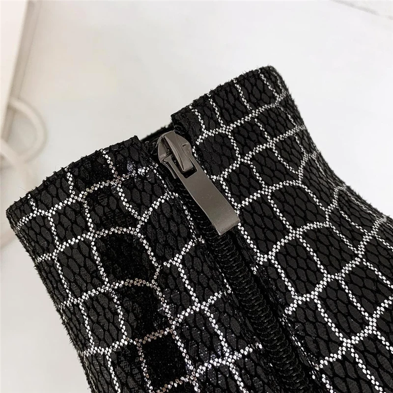 Женские осенние ботинки 2019 Ретро стиль модные кожаные высокие сапоги размера