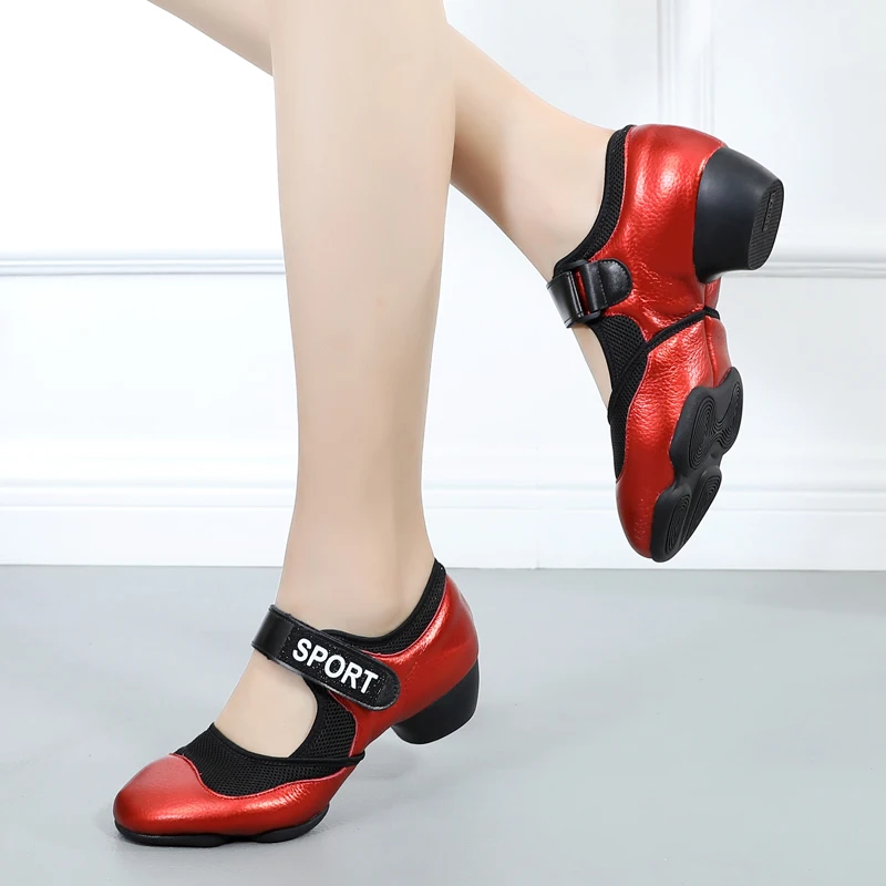 

Adult female cow leather breathable comfortable mother shoes Square Dancing outdoor antiskid shoes soft sole dance shoes women