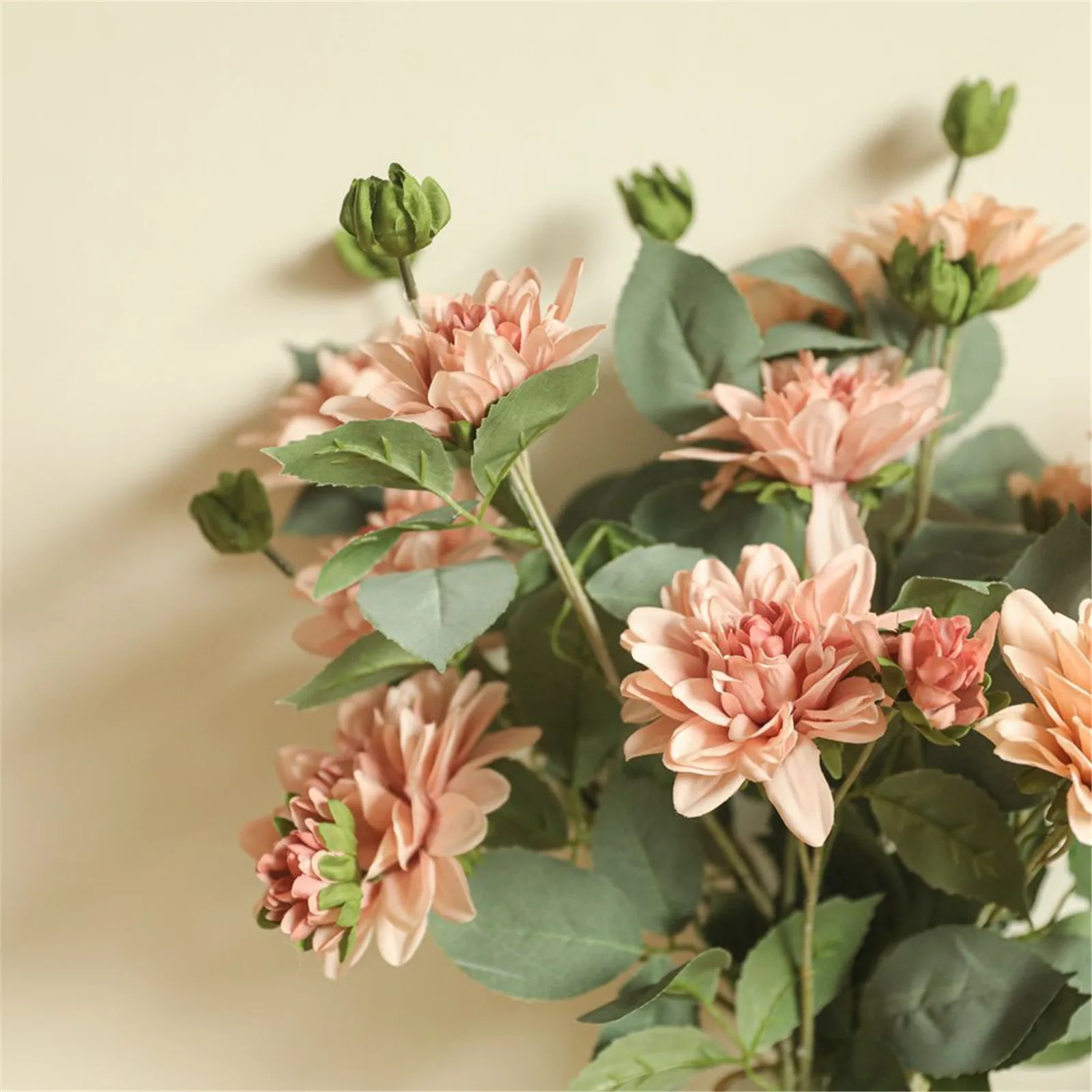 

Artificial Plants Eucalyptus Leaves Plastic Green Plants Fake Eucalyptus Leaves DIY Home Wedding Forest Style Decorations