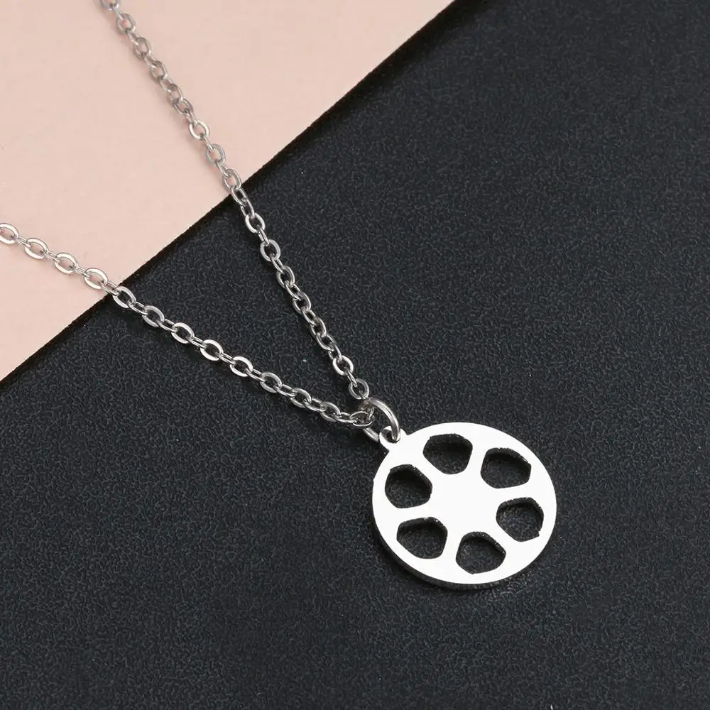 Модное ожерелье Todorova для женщин с футбольным мячом Геометрическая круглая