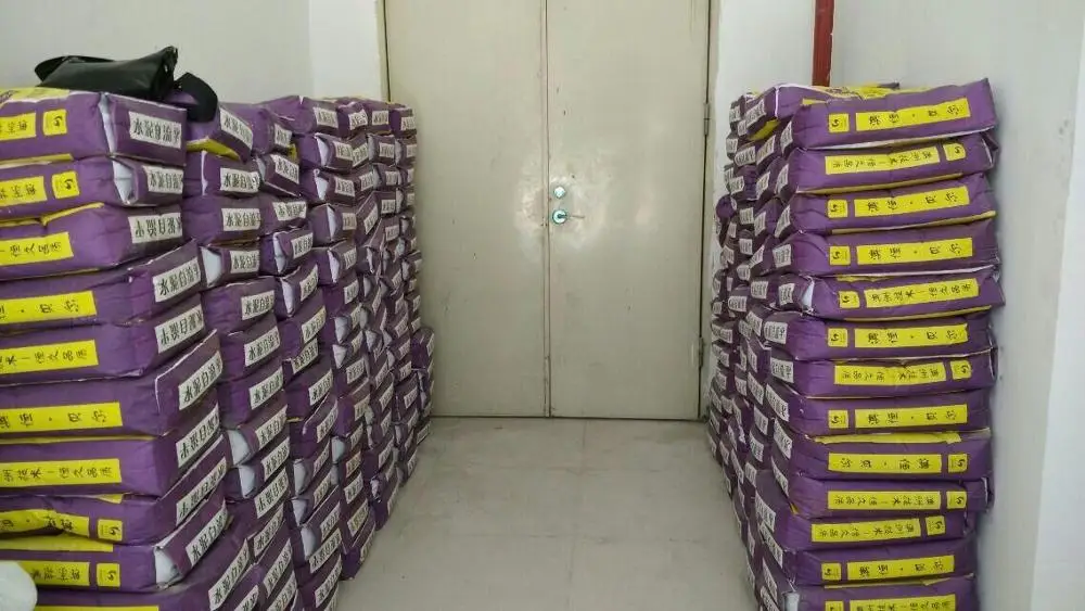 Самовыравнивающийся цементный пол в строительной смесь самовыравнивающийся