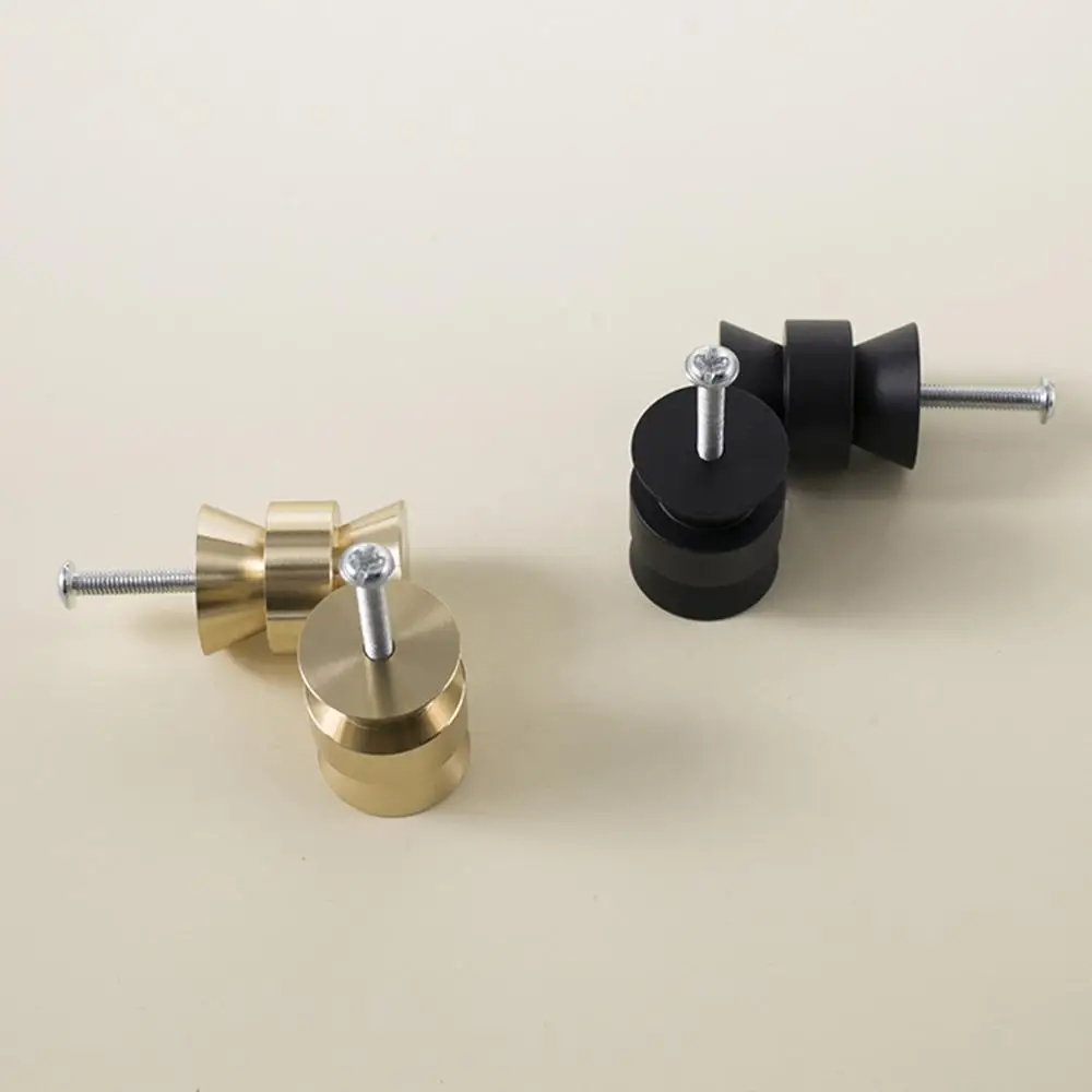 Оригинальный дизайн ручка не только из латуни с натуральным кристаллом