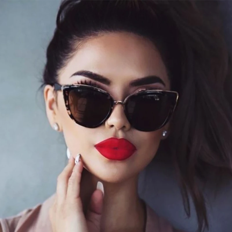 

Vintage Cat Eye Sunglasses Women Fashion Brand Designer Sunglasses Female Sexy Leopard Cateyes Black Gradient Oculos De Sol