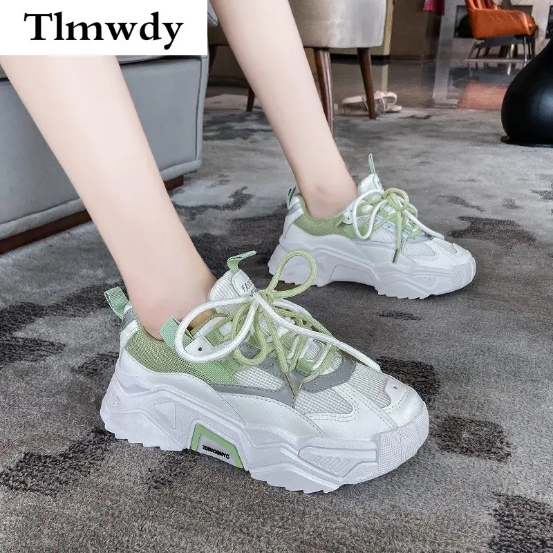 

Women Platform Warm Sneakers Fashion Lace Up Casual Walking Shoes Woman Tennis Basket Vulcanized Shoes 2021 Zapatos Mujer