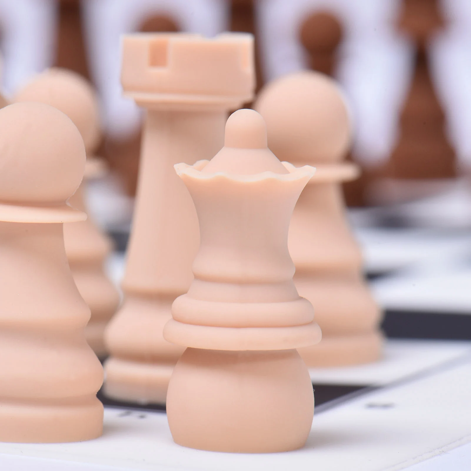 

Proteble Chess Board Beginner Chess Convenient Lightweight Board Game Toy Chess Board For Storage Adult Kids Beginner Travel