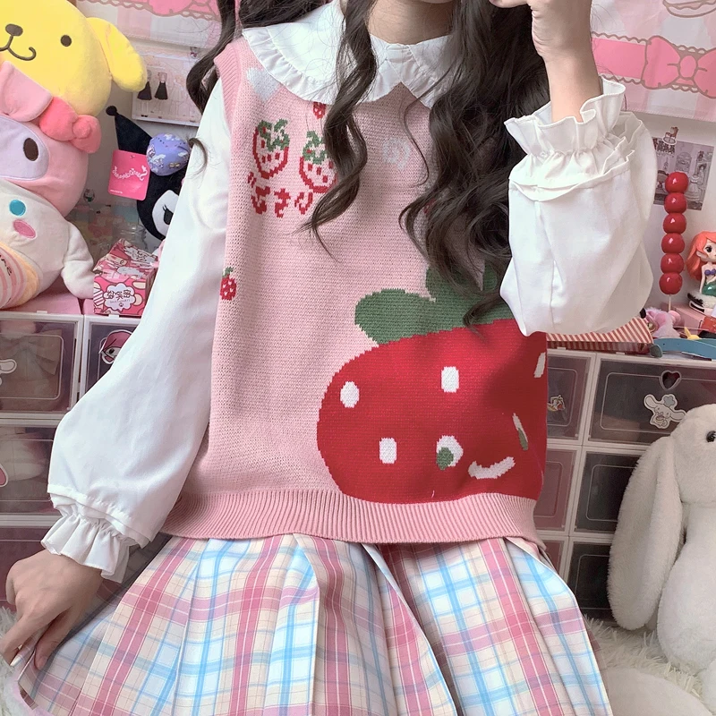 

Осенний свитер без рукавов в японском стиле Лолиты, розовый Трикотажный жилет с изображением клубники, милые мешковатые Топы JK в шахматную клетку, для женщин