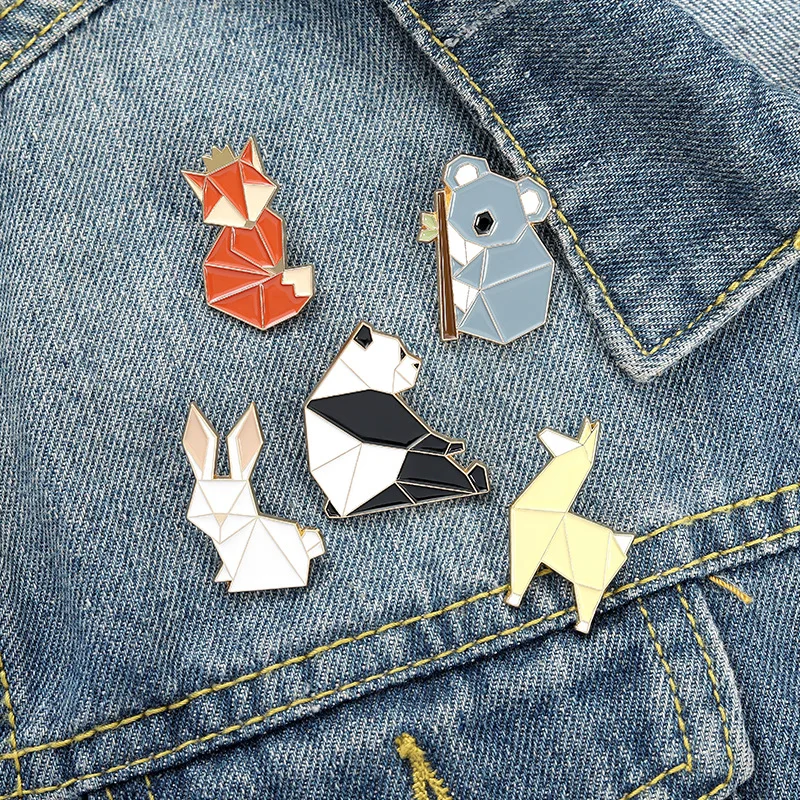 

Kawaii Animal Origami Enamel Pin Rabbit Red Fox Koala Alpaca Panda Brooches Bag Clothes Lapel Pins Badge Cartoon Jewelry Gift