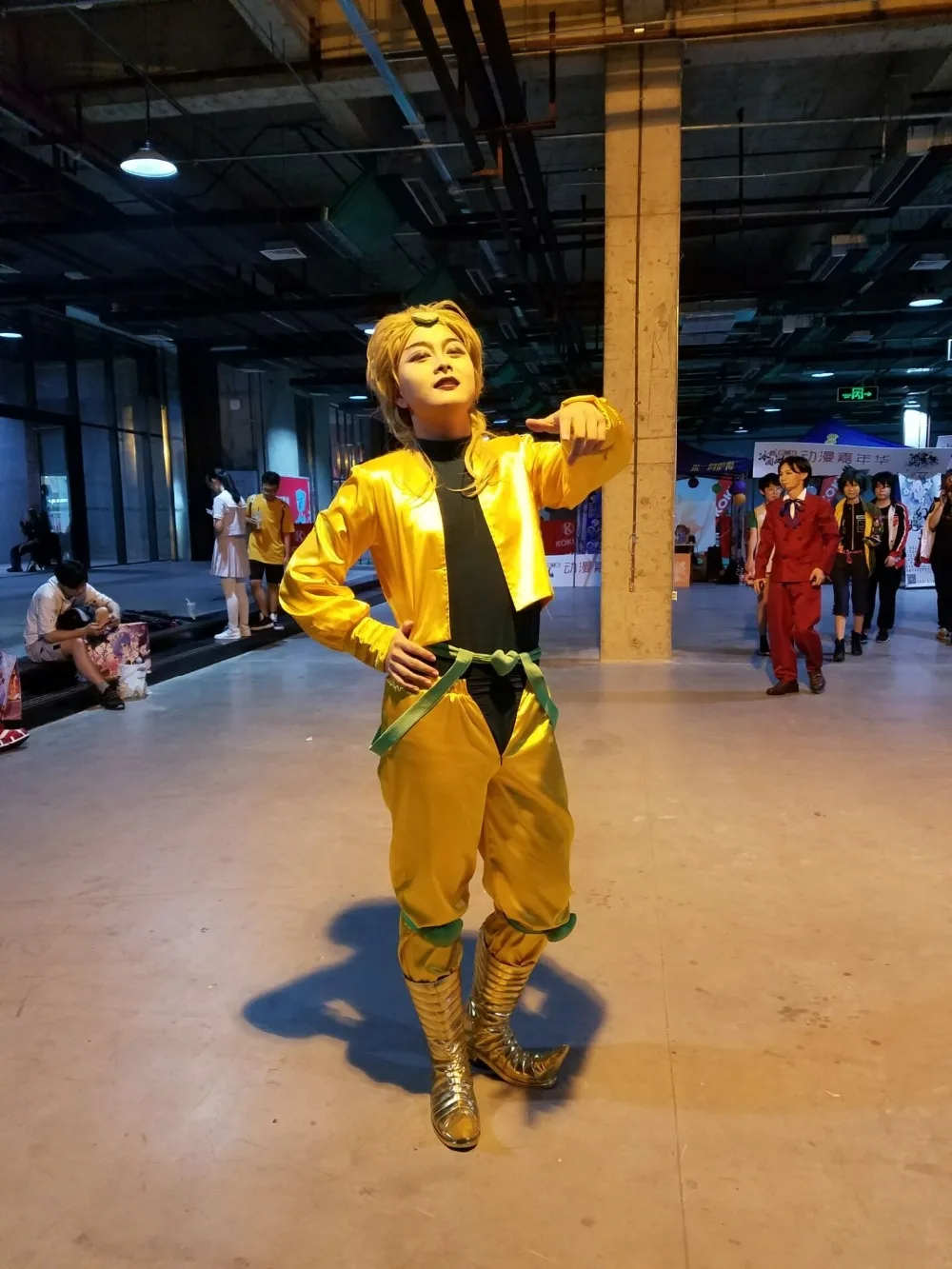 Индивидуальные Джоджо Необычные Приключения фильм Dio Brando желтый костюм косплей золотой костюм