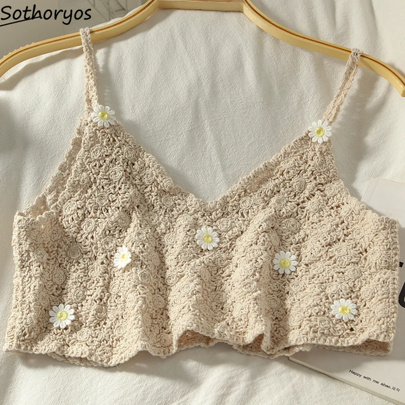 

Camisoles Tanks Women V-neck Sexy Basic Crop Tops Teens Retro Outwear New Knitting Summer Floral Sweet Streetwear Ins Fashion