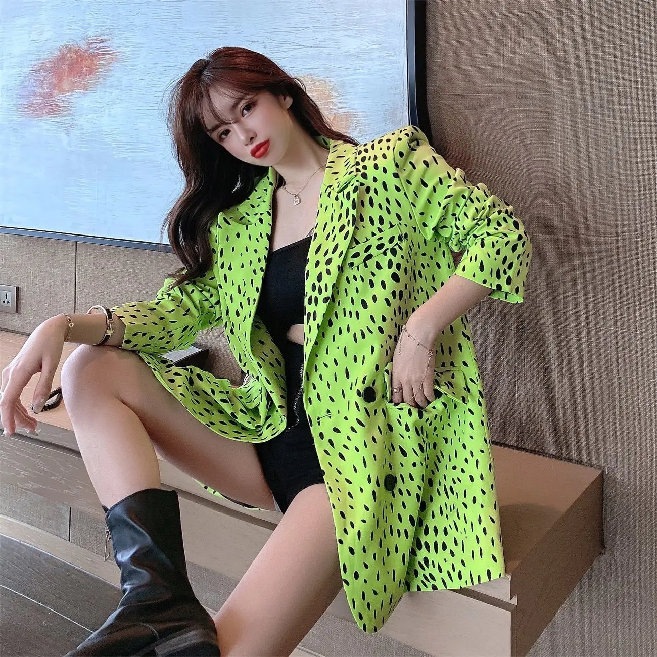 

Dot Personality Fashionable and Versatile Loose Minority Design Foreign Style Long Sleeved Suit Coat Female