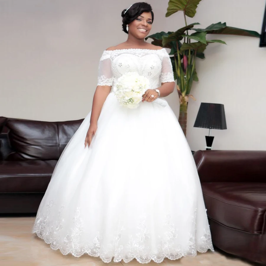 

Elegant Plus Size Wedding Dresses Vestido De Noiva Boat Neck Short Sleeves Beaded Stones Ball Gown Wedding Gowns