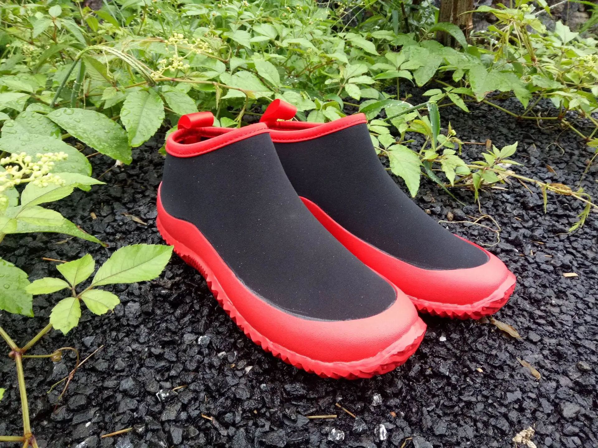 

Unisex Garden Rain Shoes Non-slip Waterproof Rubber Rain Boots Slip On Resistance Car Wash Waterproof Shoes Neoprene Size 35-46