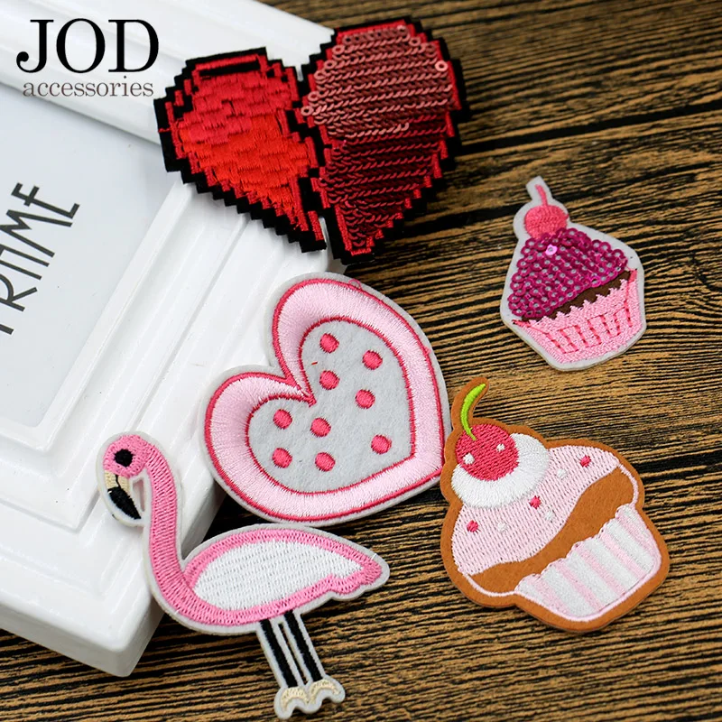 Нашивка для торта с розовым сердцем нашивки в полоску одежды вышитые девочек