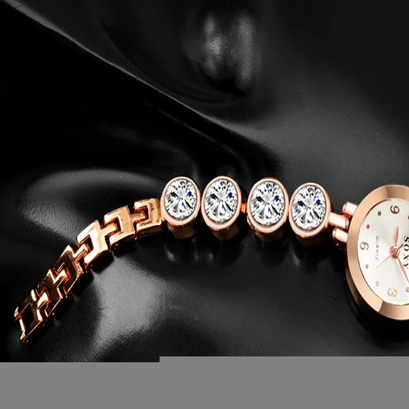 Часы наручные женские кварцевые под розовое золото с браслетом из нержавеющей