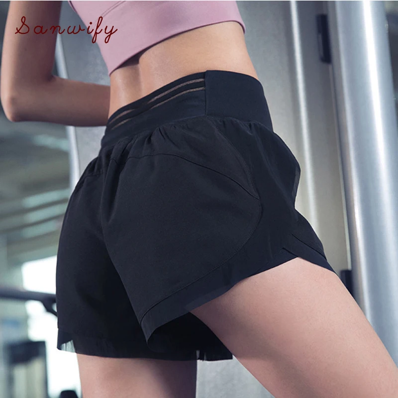 Женские летние спортивные шорты корейские свободные тонкие для фитнеса и йоги