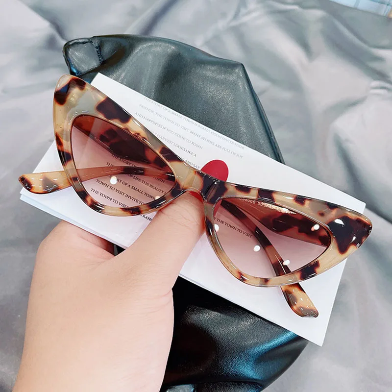

Internet Celebrity Recommend Retro Cat Eye Small Frame Women Sun Glasses Personality Fashion Street Catwalk Style Glasses
