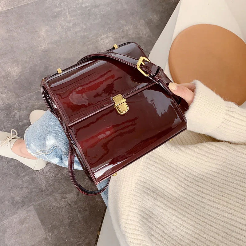 Женская сумка 2020 новая женская брендовая мессенджер через плечо из блестящей