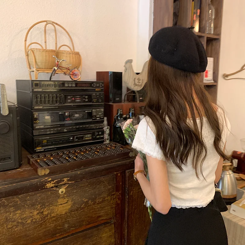 Нежная футболка Pure Desire белый женский корейский облегающий короткий