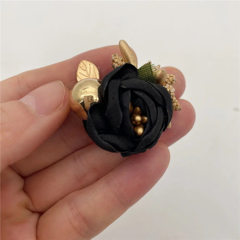 Искусственные цветы для рукоделия скрапбукинга 50 шт. |