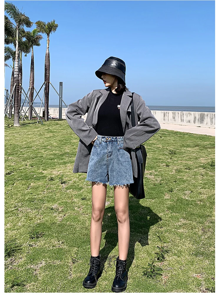 

Women Denim Shorts Buttons Pocket Pants New Summer High Waist Wide Legs Burrs Fashion Casual Slim Solid