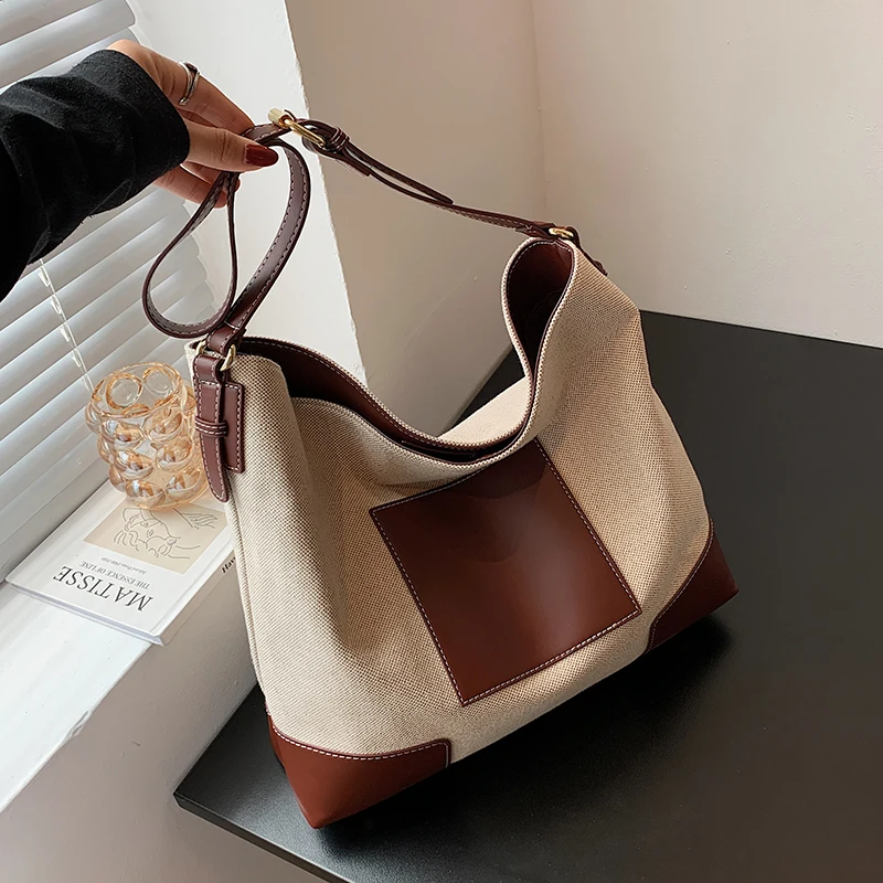 

Повседневная вместительная сумка, новинка 2021, Женская Осенняя подходящая ко всему Холщовая Сумка для поездок, роскошные женские кошельки и ...