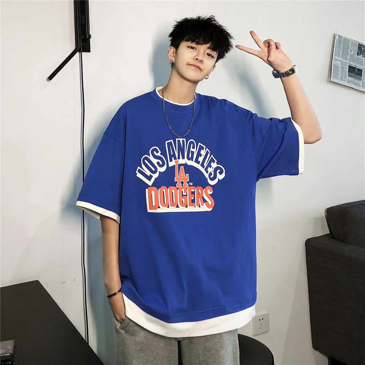 

Футболка мужская свободного покроя с коротким рукавом, модная повседневная Уличная одежда в Корейском стиле, в стиле хип-хоп, DB60DX, на лето