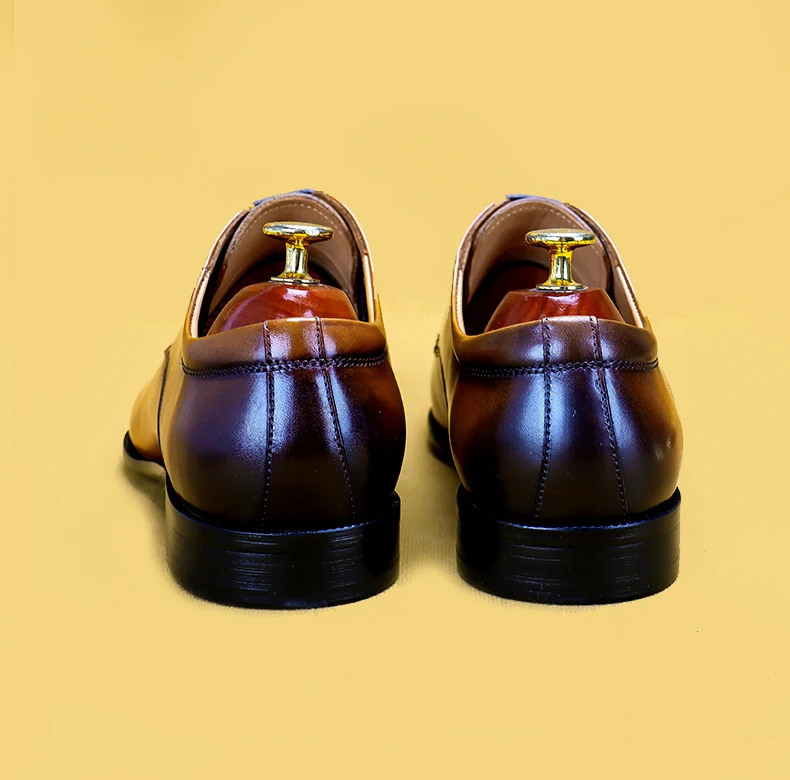 

Luxury Italian Genuine Leather Shoes Men New Fashion Lace Up Brown Black Wedding Business Formal Dress Shoe Men Oxford Shoes