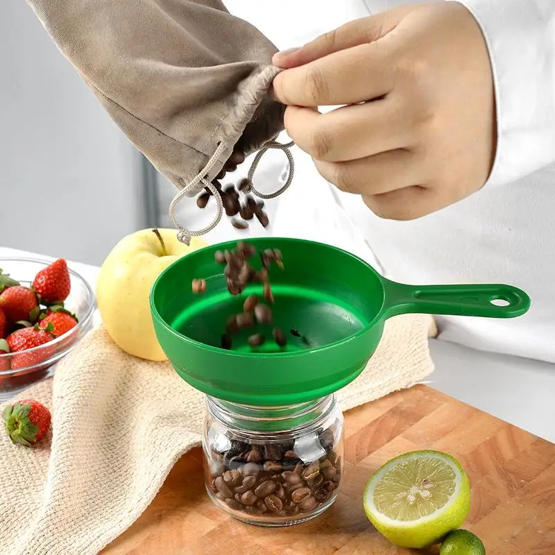 

Folding Telescopic Funnels Food Grade Silicone Folding Telescopic Funnel Long Neck Liquid Filling Kitchen Accessories
