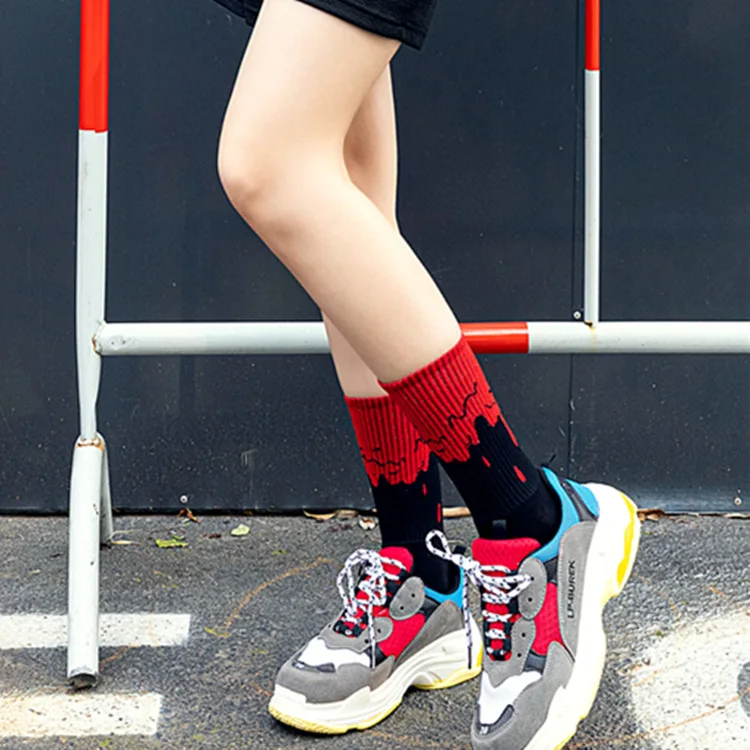 Носки унисекс модные хлопковые в стиле хип-хоп с красным пламенем огнем