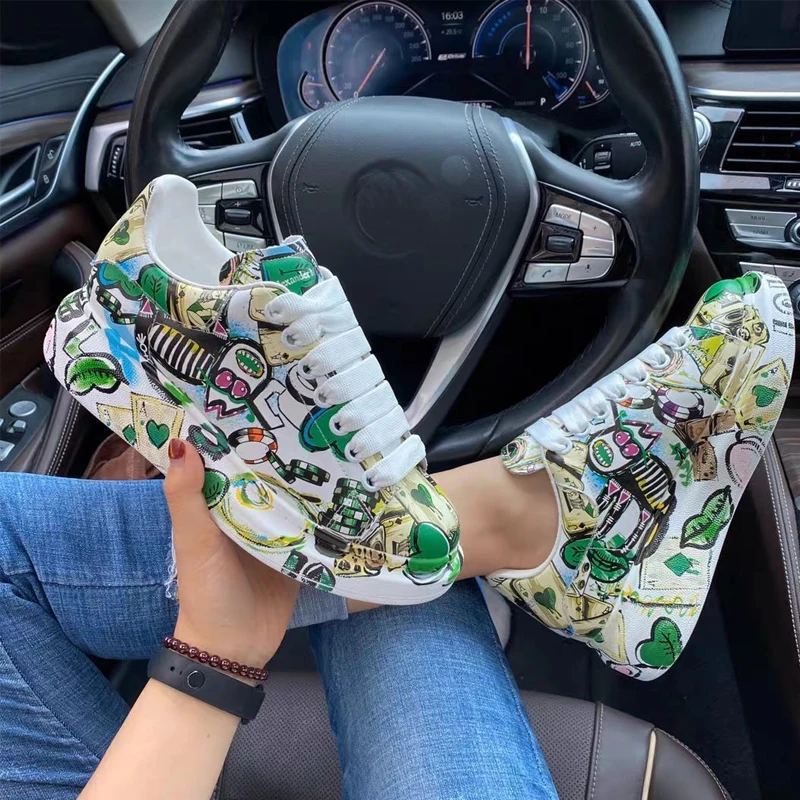 

2022 Spring Autumn New Women's Chunky Sneakers Fashion Soft Platform Graffiti Casual Shoes Classic Girls Streetwear Trainers