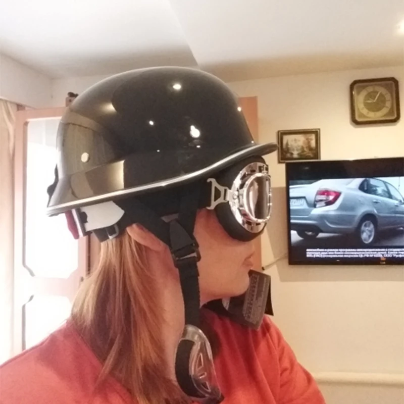 

Motorcycle half Helmet German Capacete Moto helmets Motorbike Dirt Bike Mens Helmets motorcycle Glasses free size