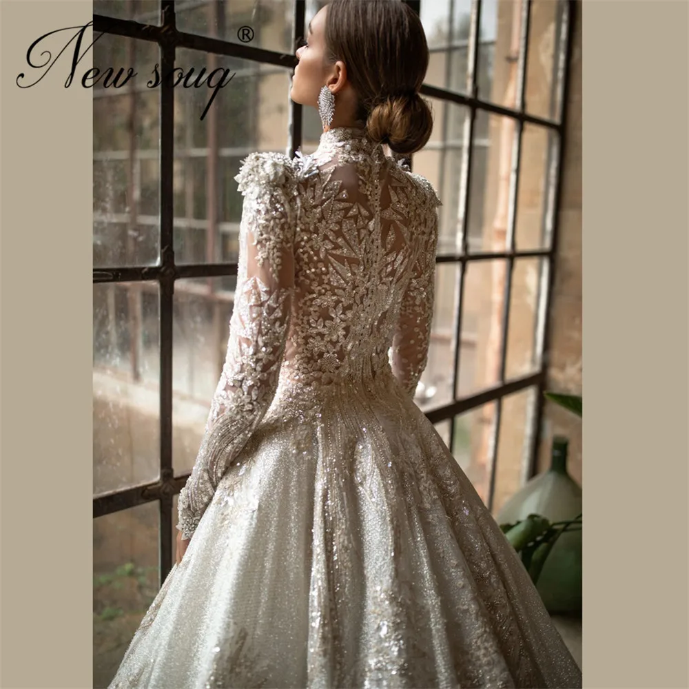 Gorgeous Long Sleeves Wedding Dresses Robe De Mariee 2021 Beading Pearls Handmade Dubai Haute Bride Dresses Muslim Arabic Bridal