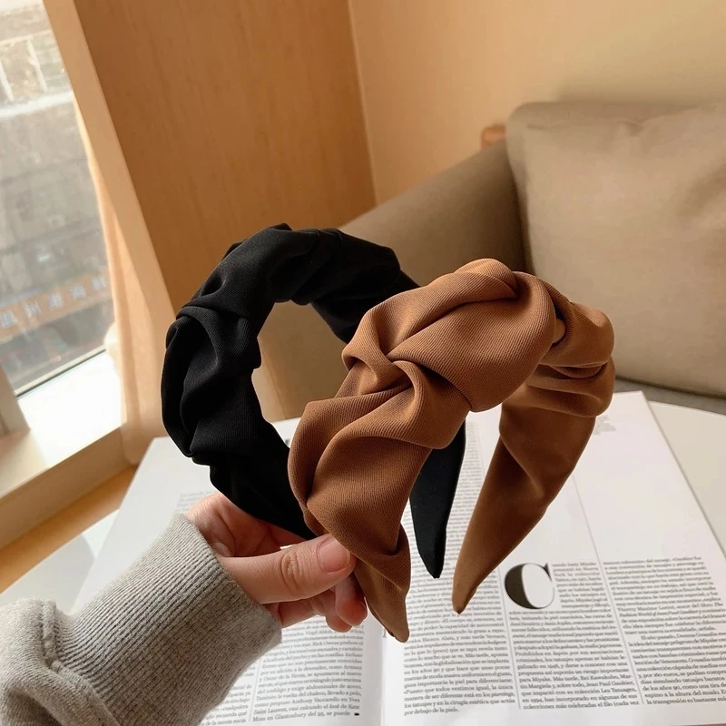 

Temperament Folds Wide-Brimmed Headbands For Women Pure Color Elegant Simple Hairdbands Bezel Women Hair Accessories Gifts