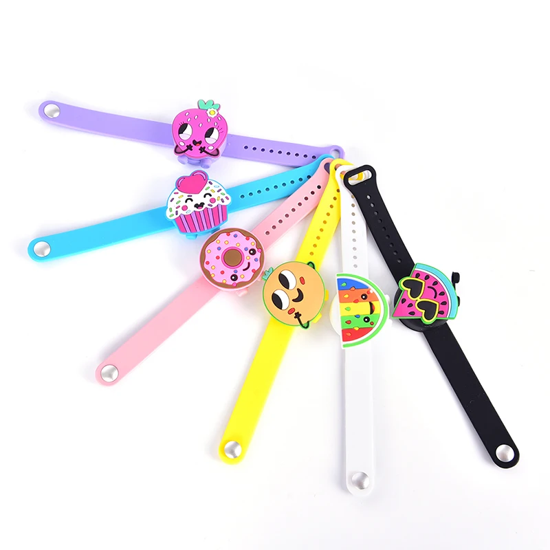 

Hand Sanitizer Silicone Bracelet Wristband Hand Dispenser Wearable Hand Sanitizer Dispenser Containers For Kid