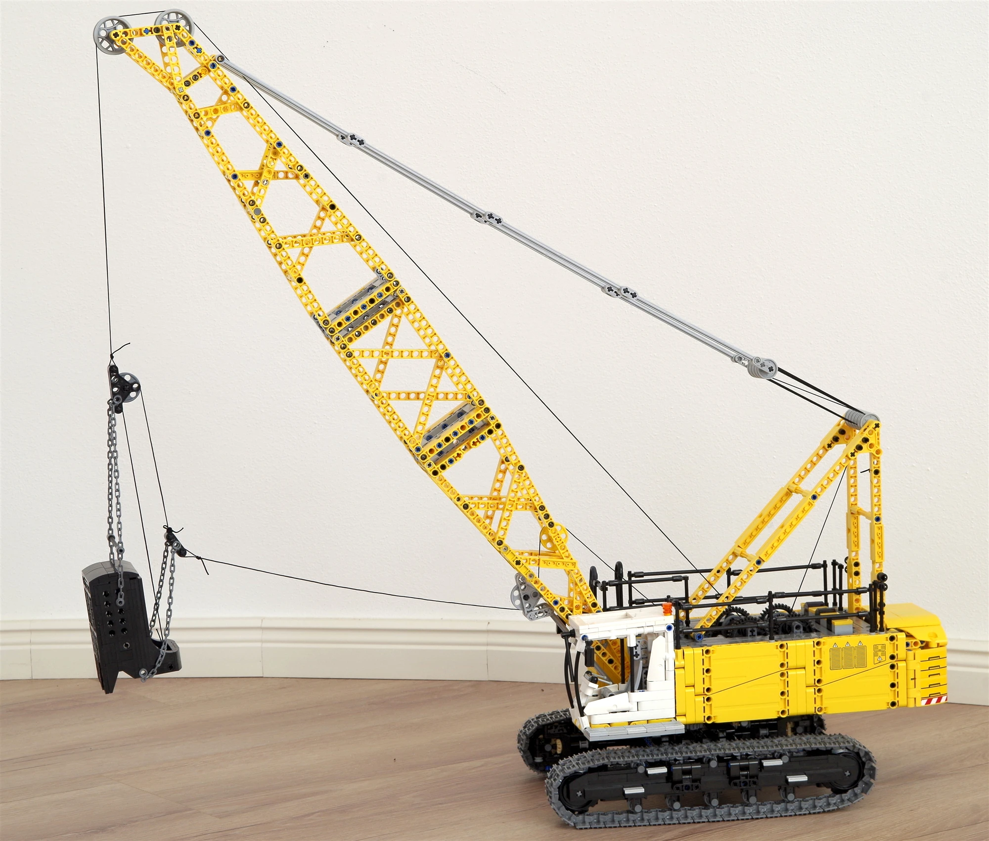 

NEW Technology Building Block Mechanical Gear RC Moc-17193 Engineering Car Dragline Excavator Assembling Toy Boy Gift