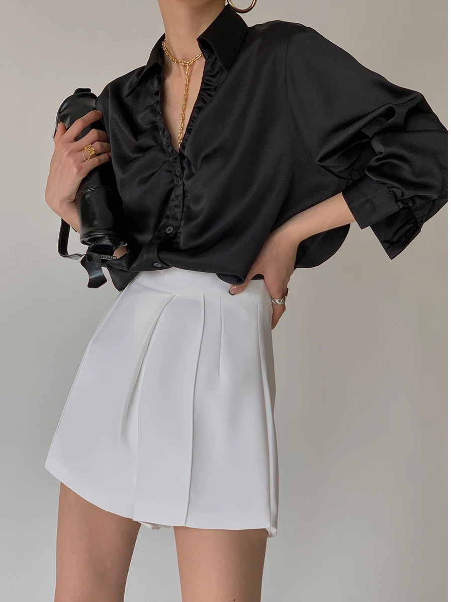 

blusas vintage Design sense pleated V-neck camisas satin shirt women simple temperament loose and thin all-match shirt sexy top