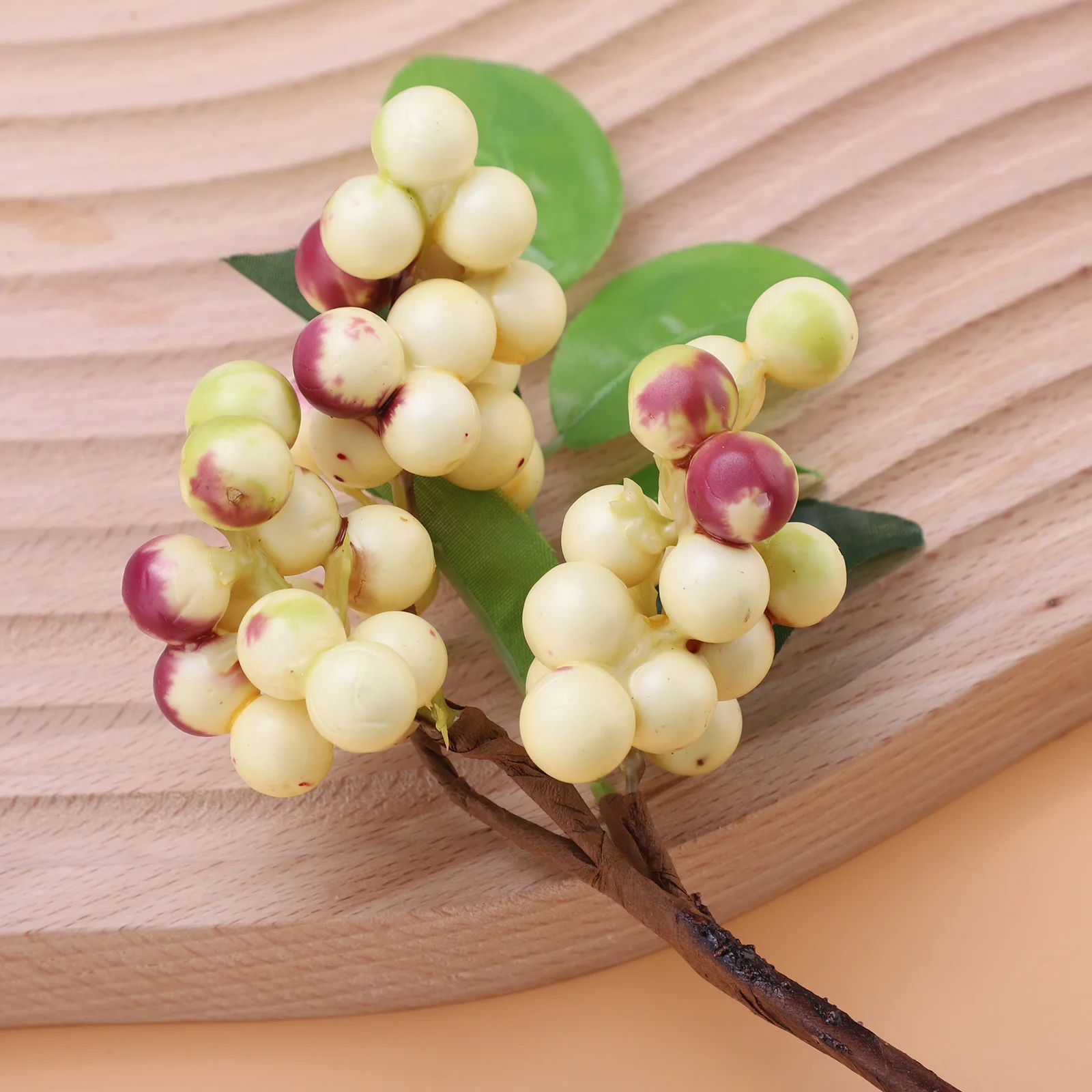 Искусственные ветки ягод настоящие на ощупь искусственные цветы 22 см Декор для