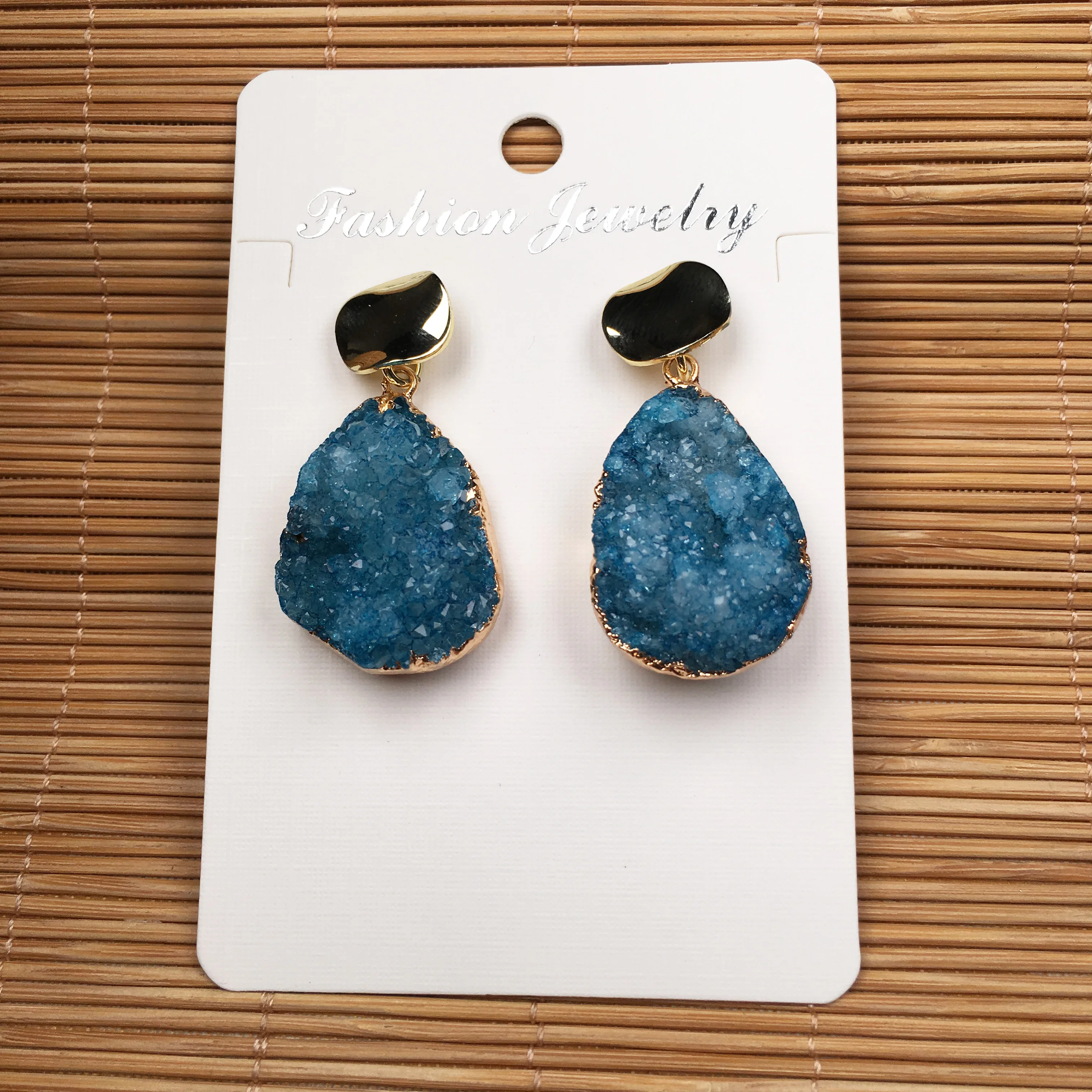 

Exquisite Earrings Ear Studs Fashionable Gilt Edge Quartz Agate Dangler for Women's Birthday Party Wedding Jewelry Gifts