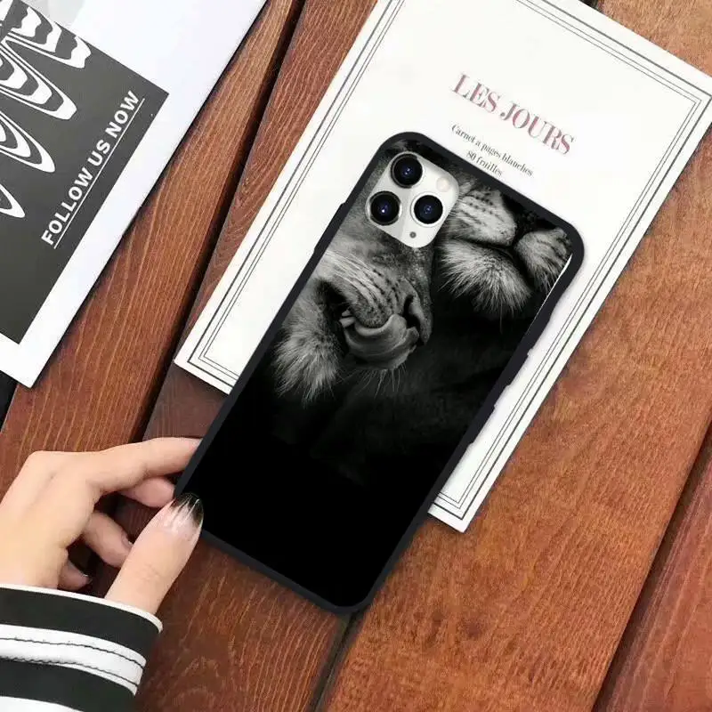 

Animals horror The Lion Phone Case for iPhone 11 12 pro XS MAX 8 7 6 6S Plus X 5S SE 2020 XR