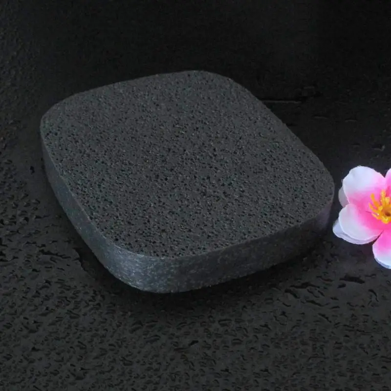1pcs Bamboo Charcoal Facial Puff Face Deep Cleansing Washing Sponge Makeup Foundation |