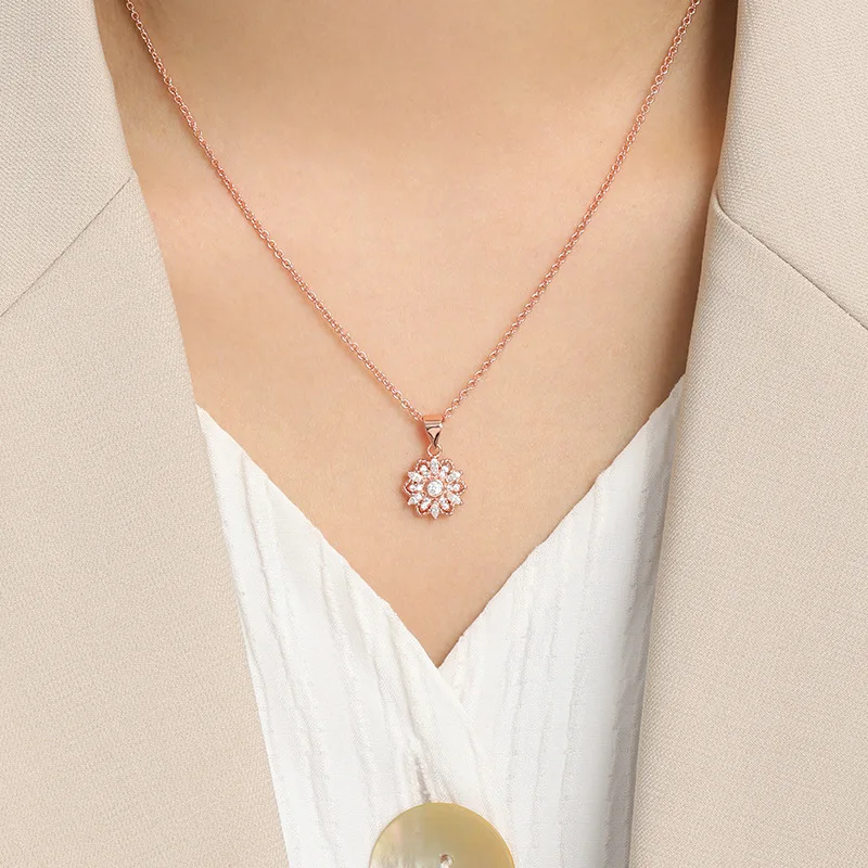 

Fashion Jewelry Flash Cubic Zircon Snowflake Pendant Necklace Fashion Clavicle Chain Rose Gold Silver Color Necklaces For Women
